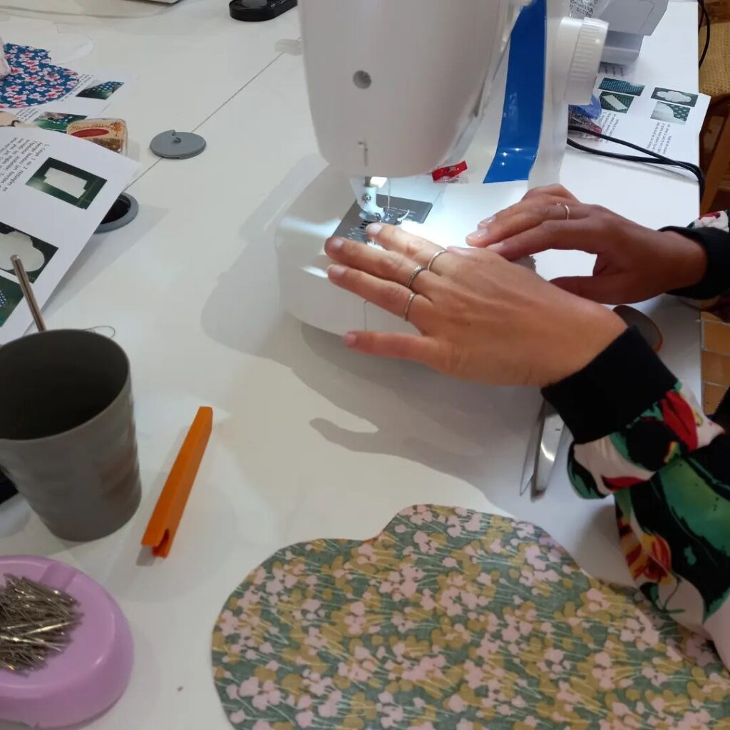 Les Paillettes de Gigi - Atelier couture - Cours de couture